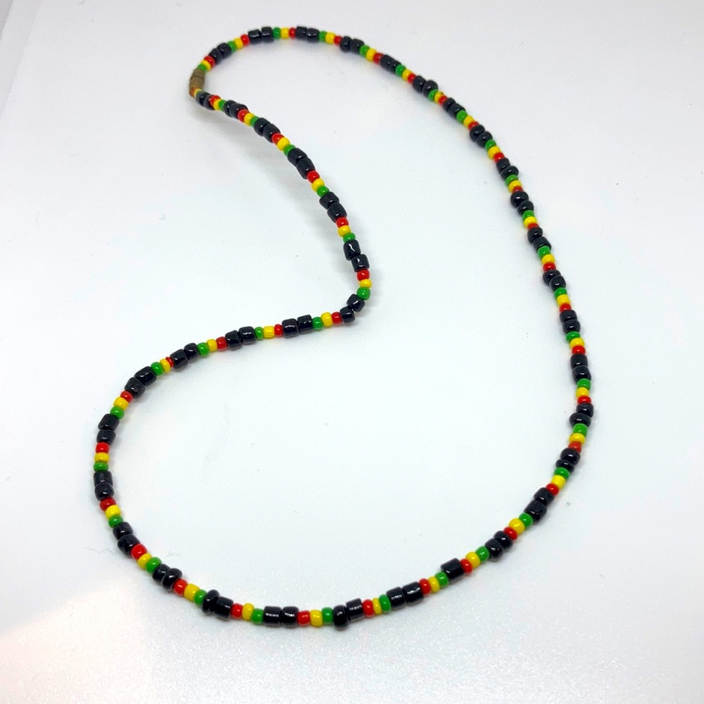 Beaded 18 inch necklace